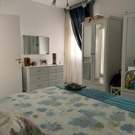 Lambert&luise マリーナ・ディ・マンカヴェルサ